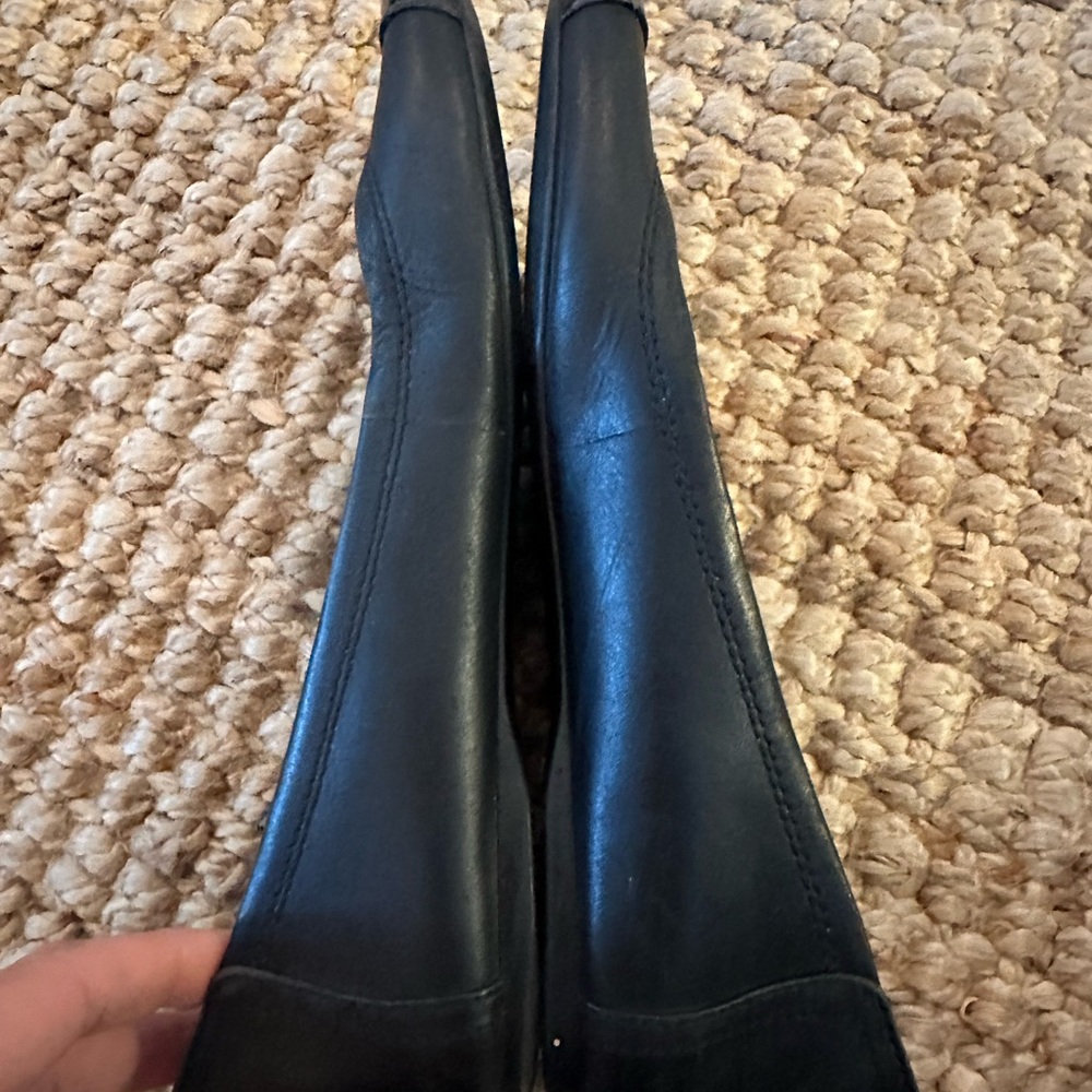Coach Chelsea Black Leather with Patent Toe Ballet Flats Size 7 - Picture 4 of 10